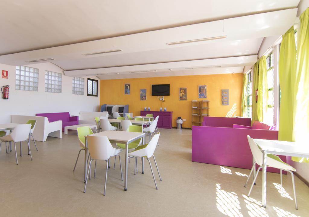 Albergue Inturjoven Пунта-Умбрія Екстер'єр фото