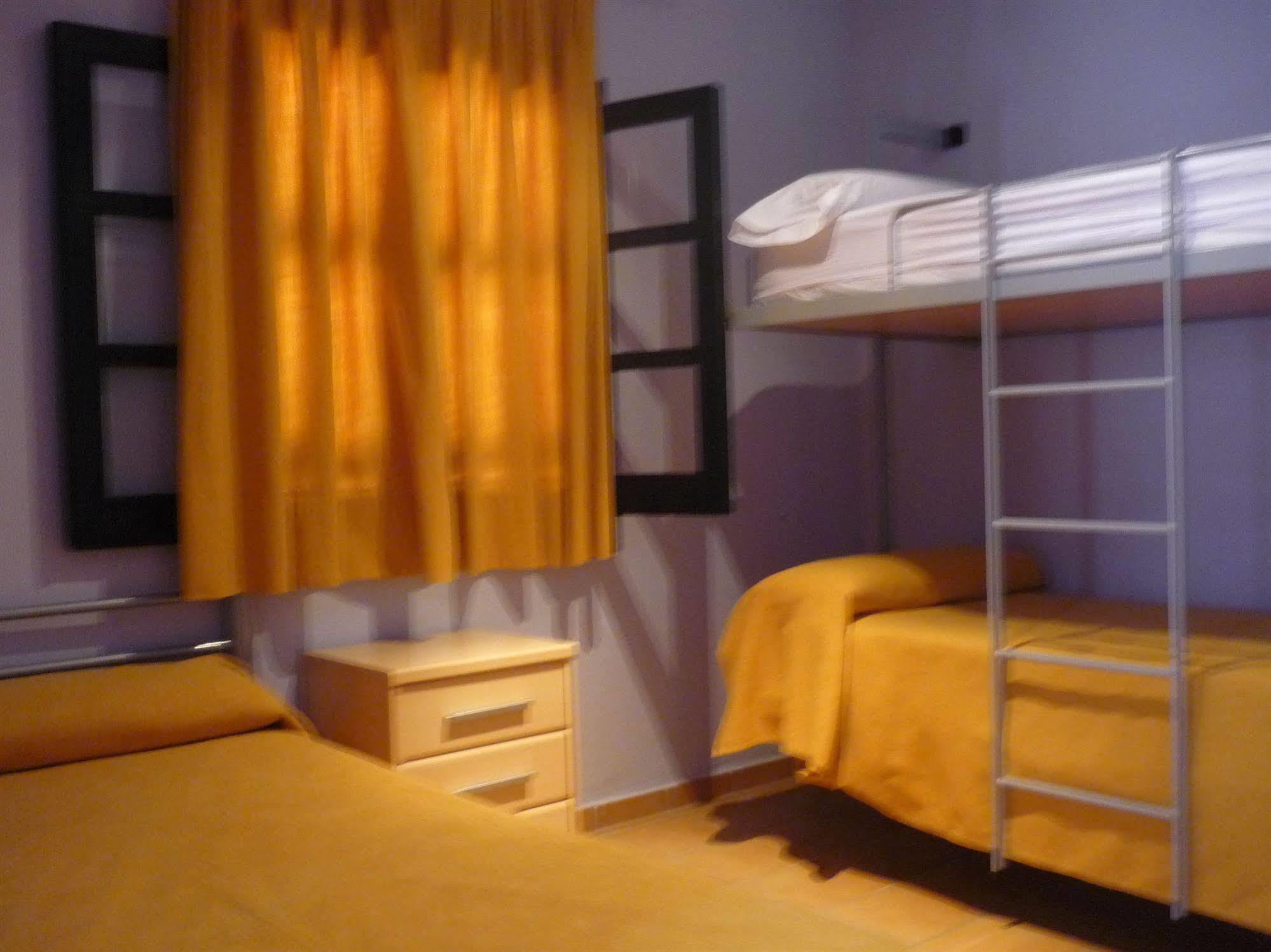 Albergue Inturjoven Пунта-Умбрія Екстер'єр фото